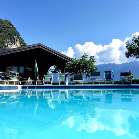 Residence Hotel Monte加尔尼亚诺 外观 照片